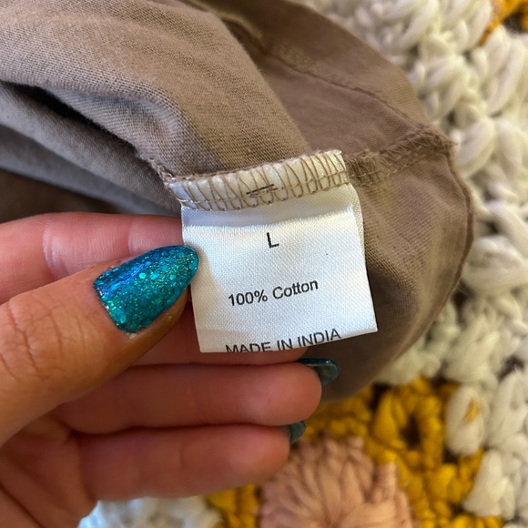 cute summer crop top ! 🌵🏜️ - Picture 5 of 6